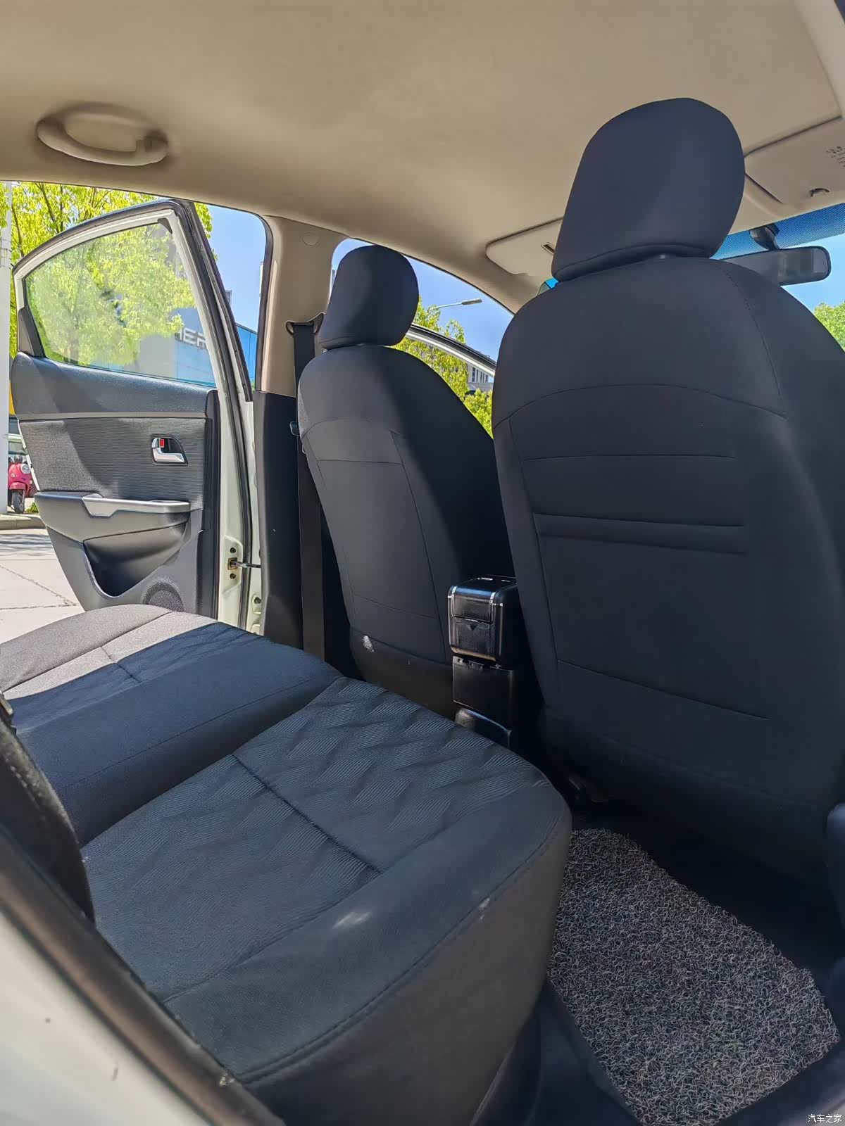Kia K2, 2014 6