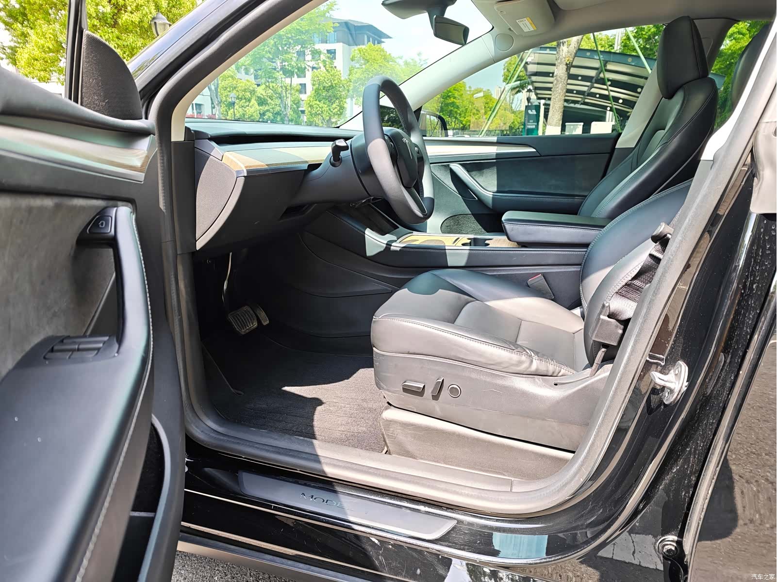 Tesla Model Y, 2023 11
