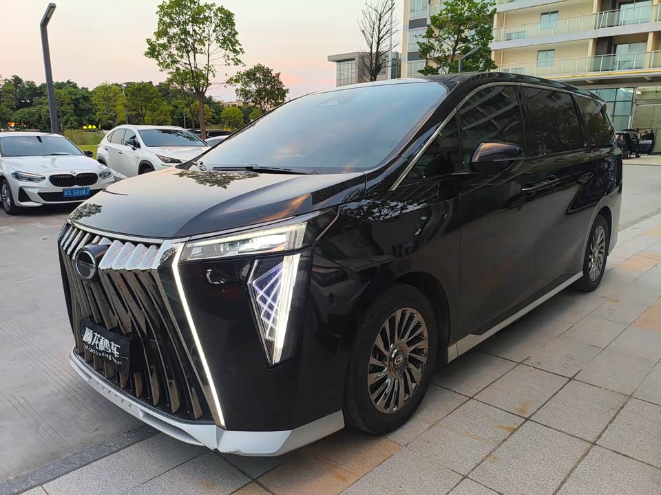 Trumpchi Trumpchi M8