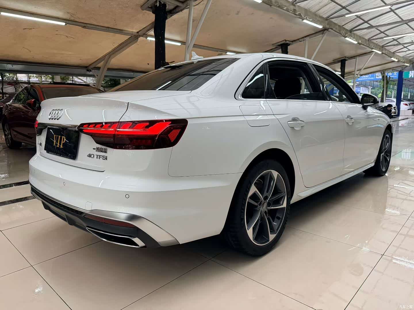 Audi A4L, 2020 4
