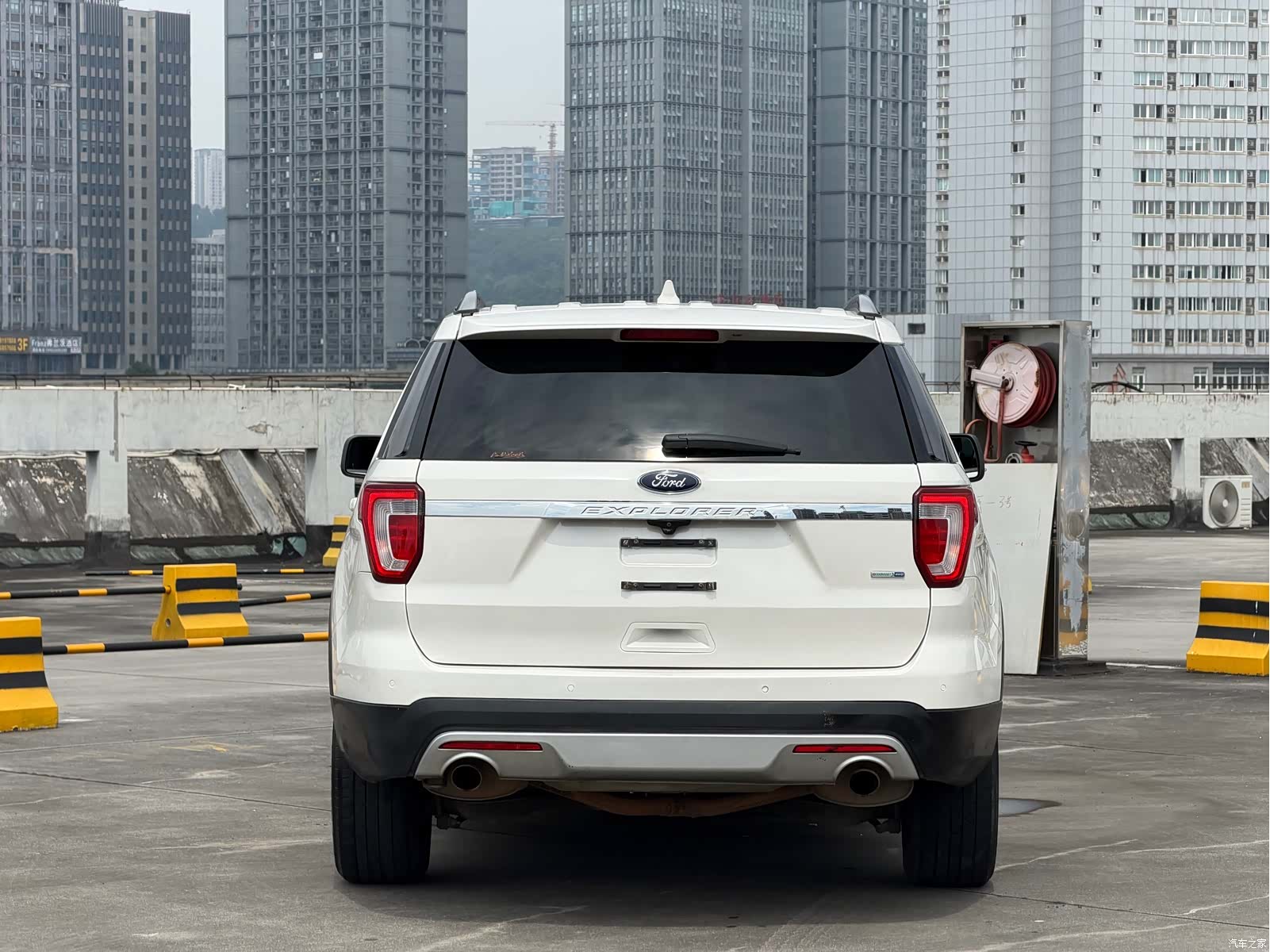 Ford Explorer, 2017 7