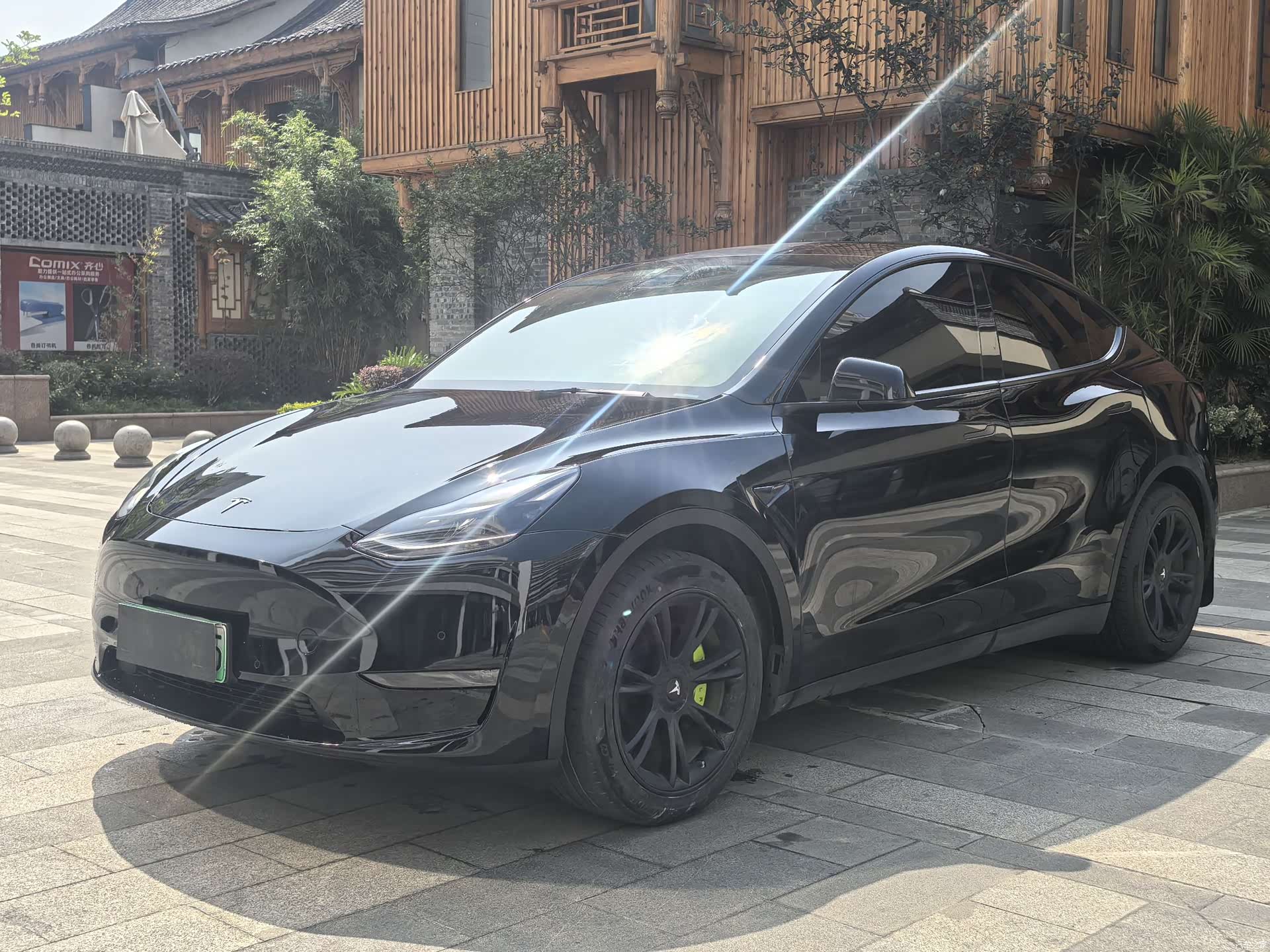 Tesla Model Y, 2021 1
