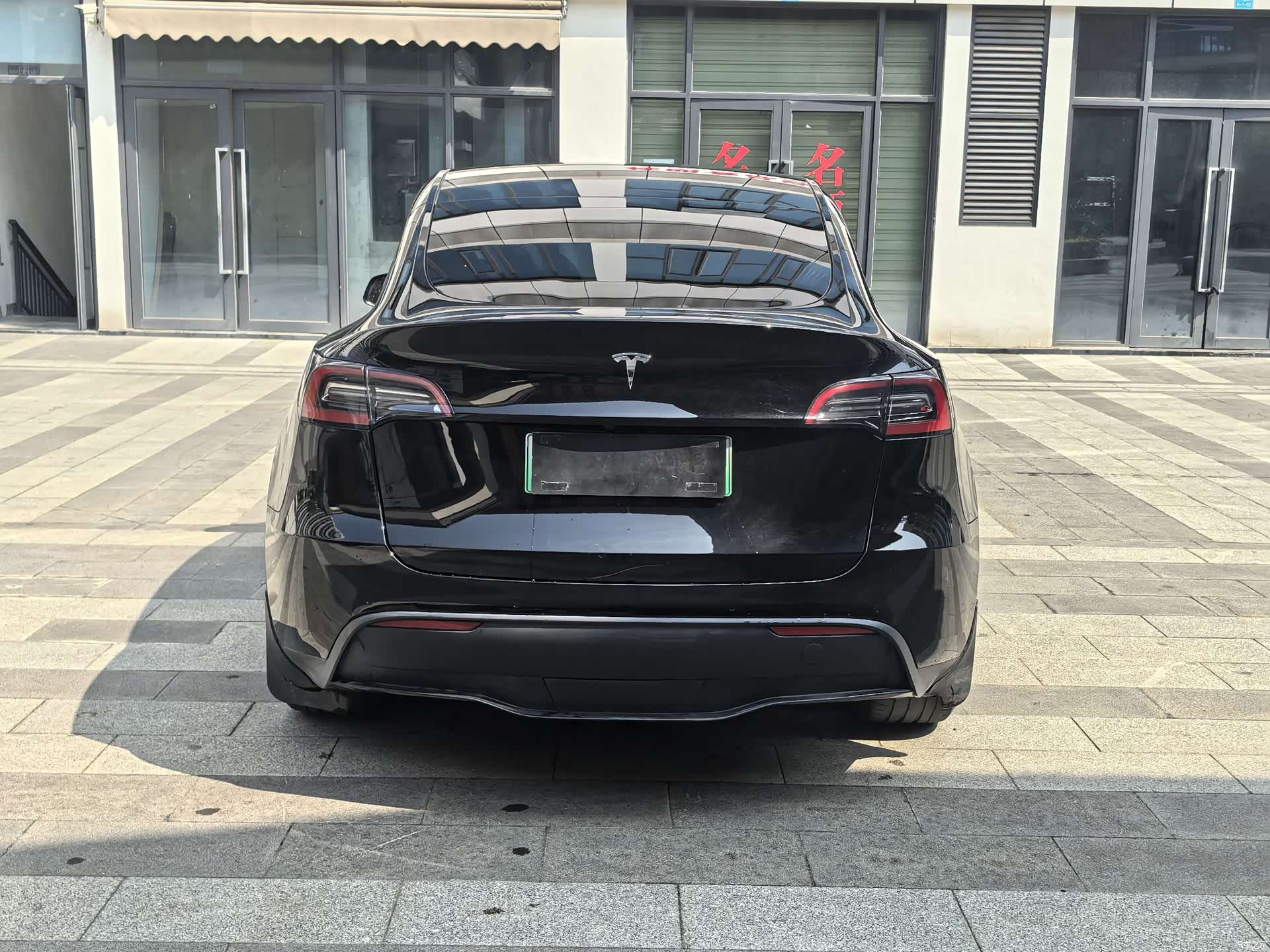 Tesla Model Y, 2021 4