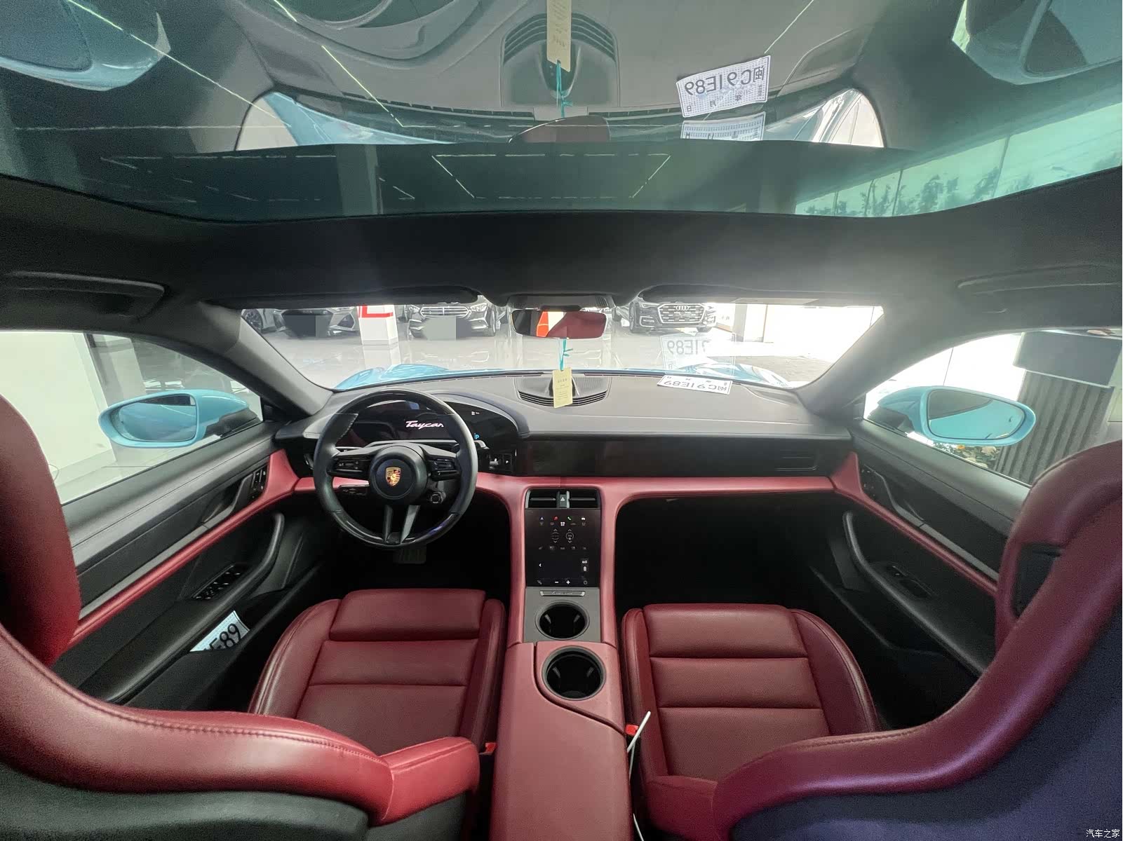 Porsche Taycan, 2021 7