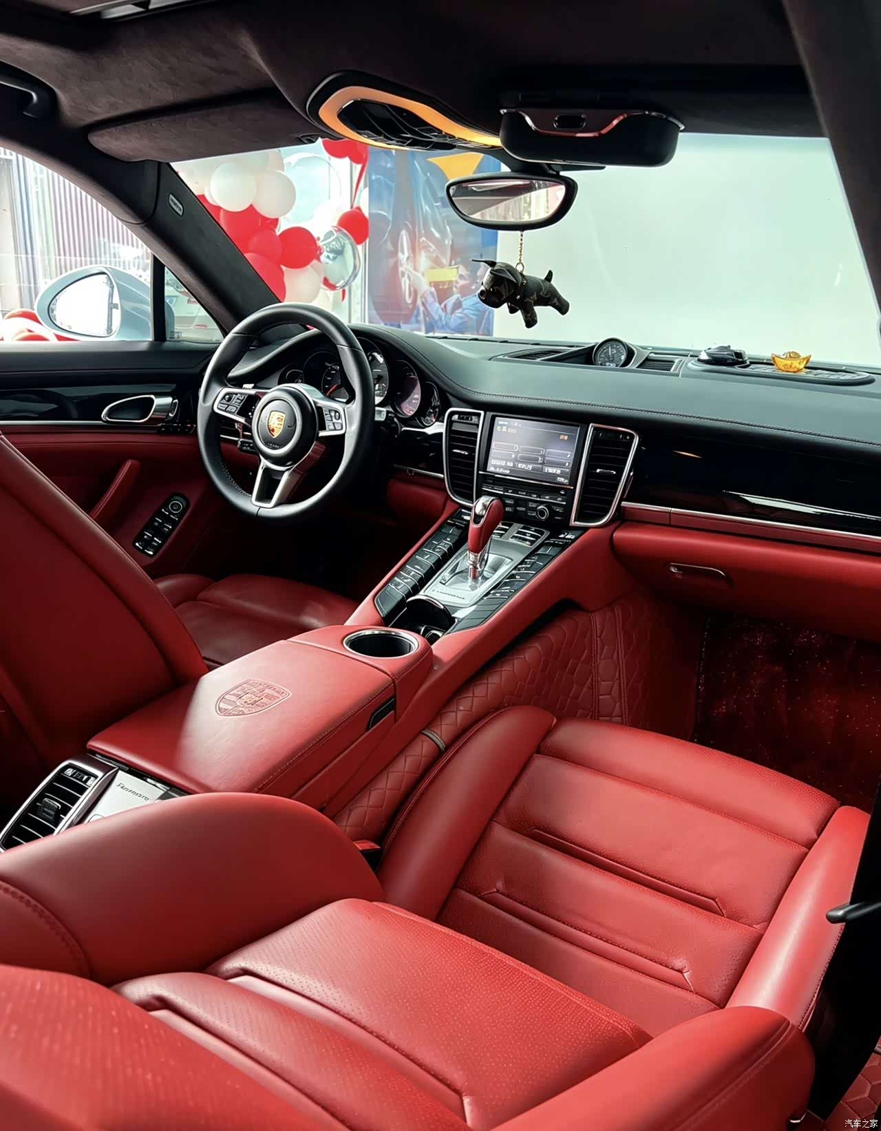 Porsche Panamera, 2010 10