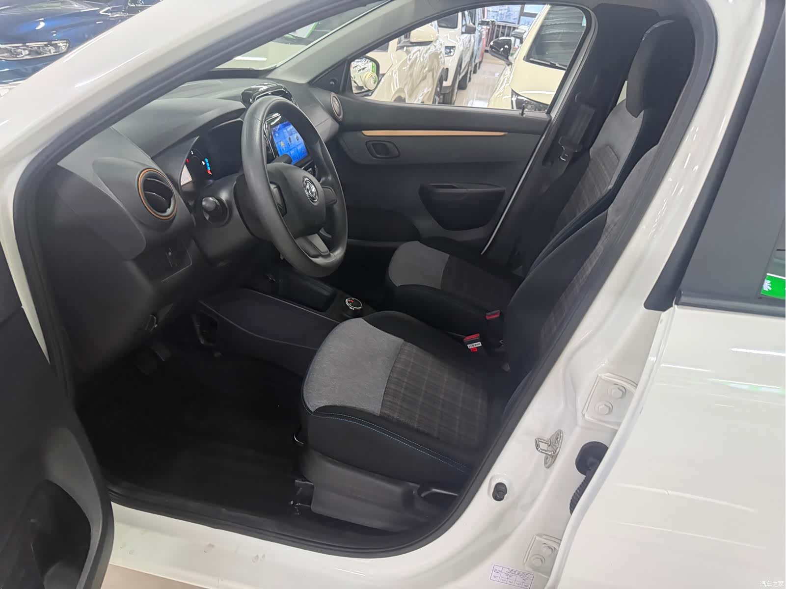 DongFeng EX1, 2022 12