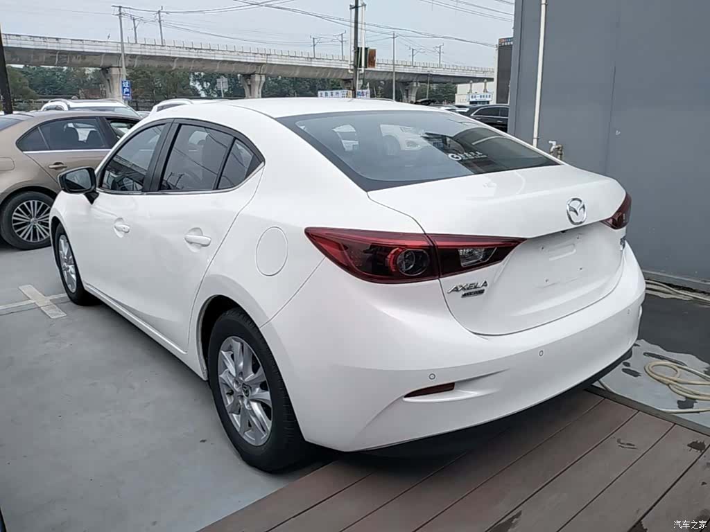 Mazda Mazda3, 2020 все фото
