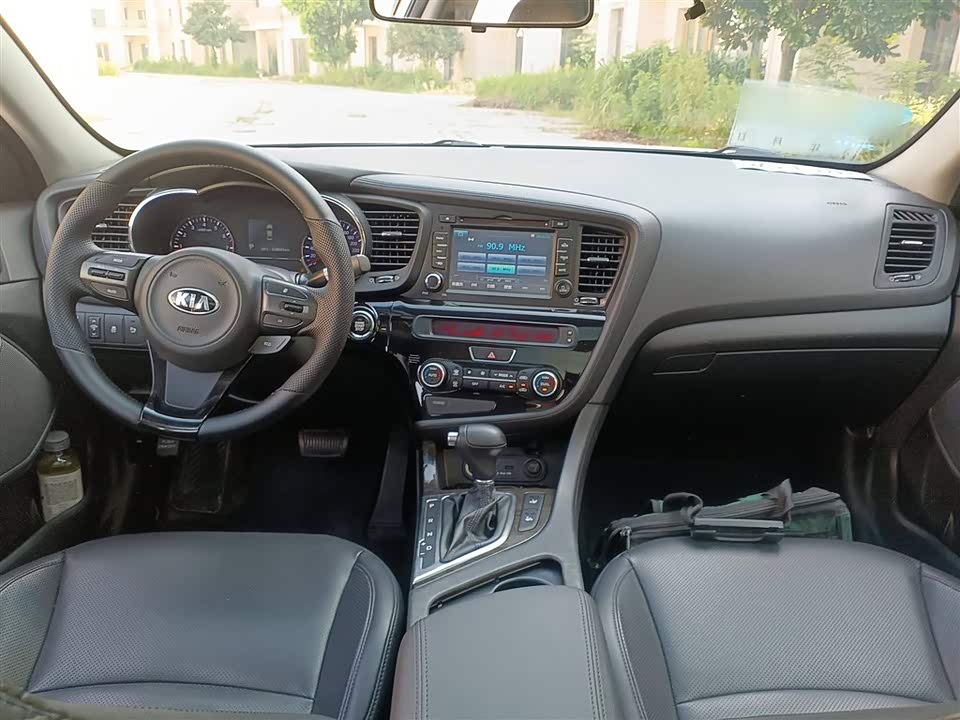 Kia K5 Kia K5