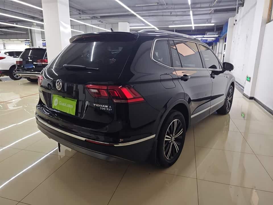 Volkswagen Tiguan L