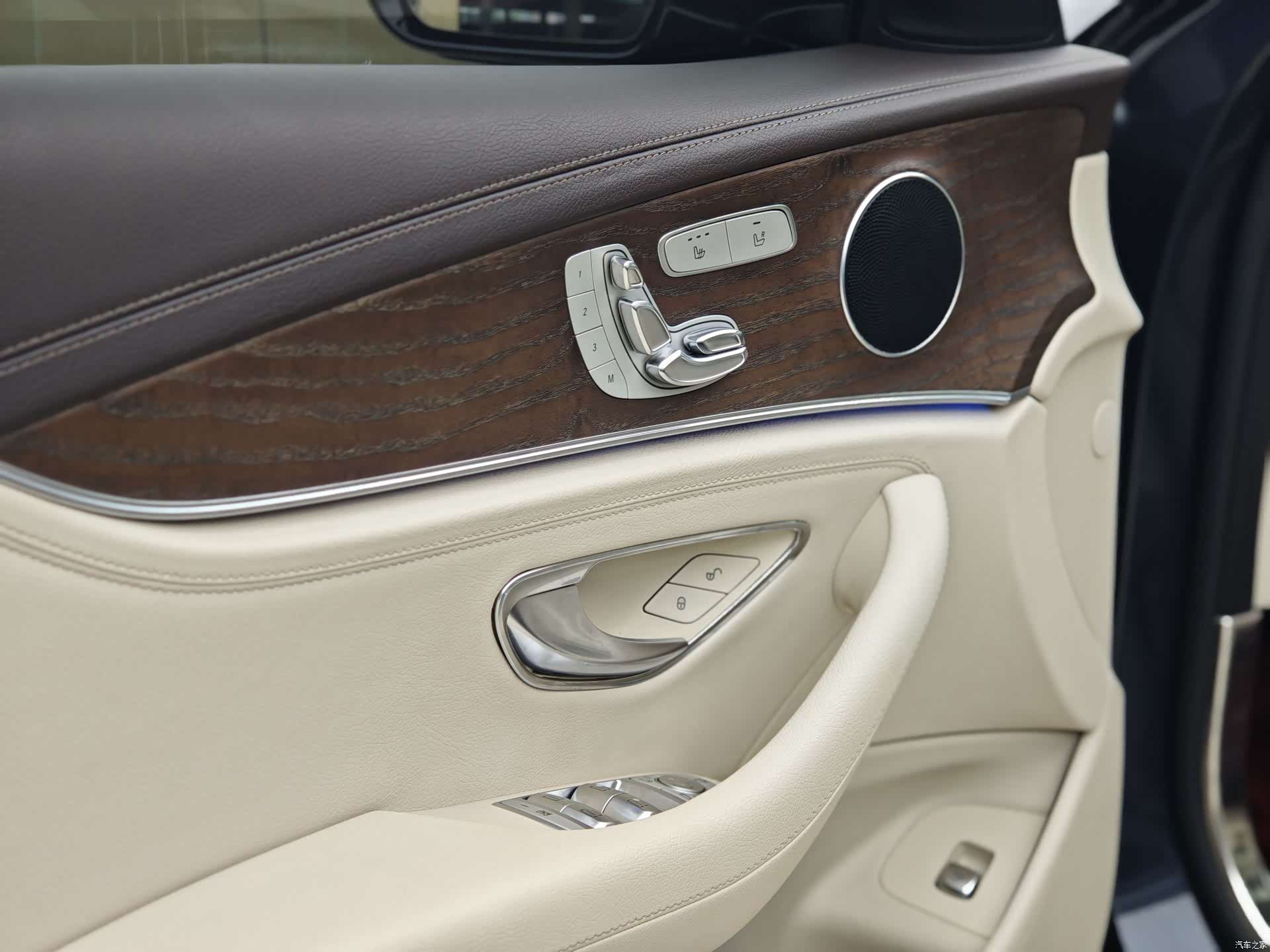 Mercedes-Benz E-Class, 2017 9