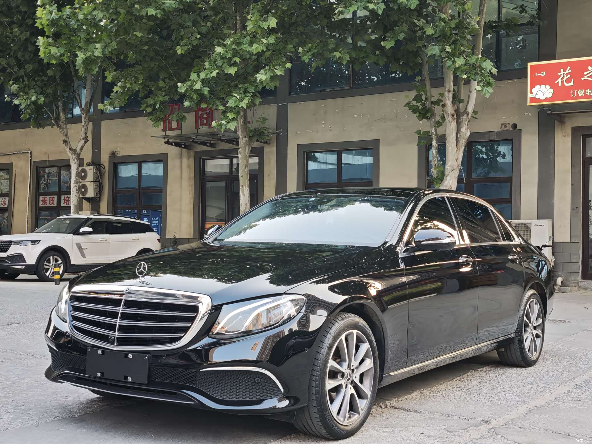 Mercedes-Benz E-Class, 2019 1
