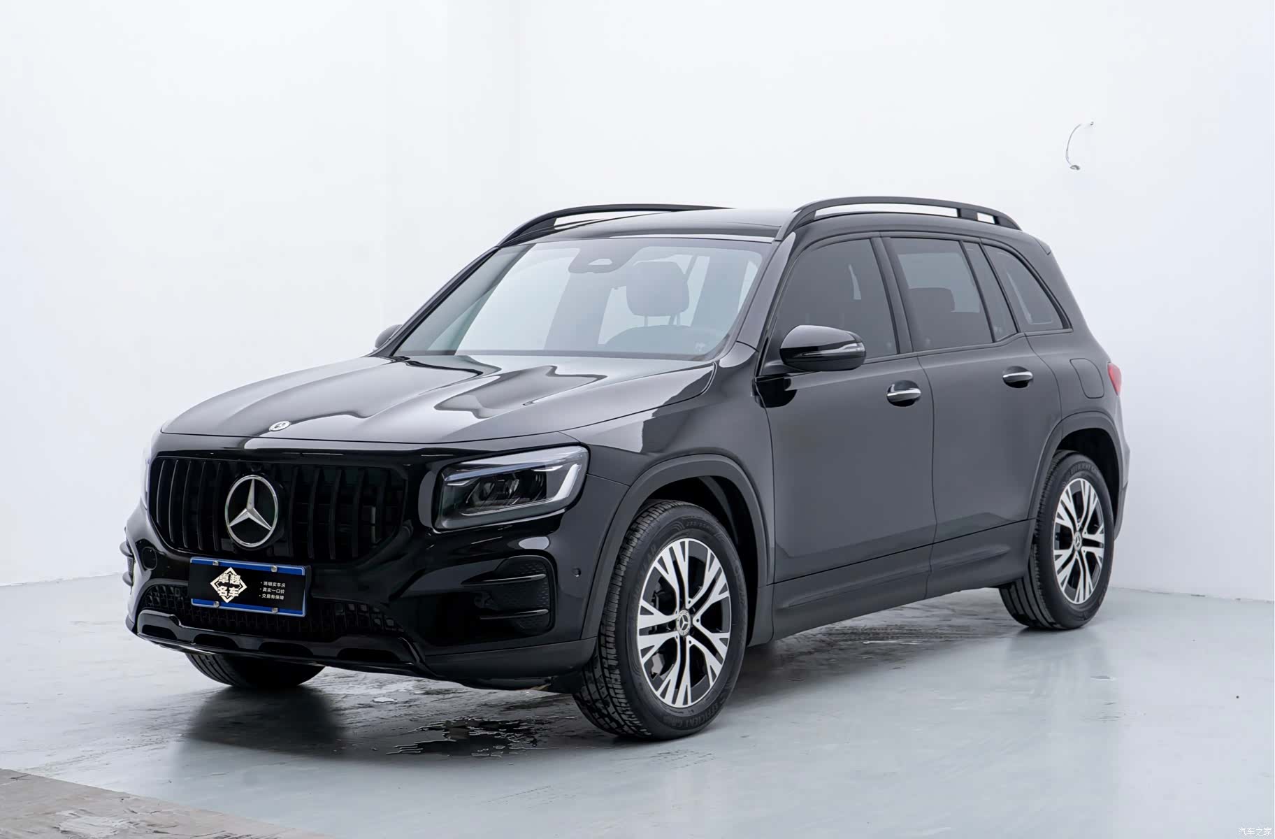 Mercedes-Benz GLB, 2024 1