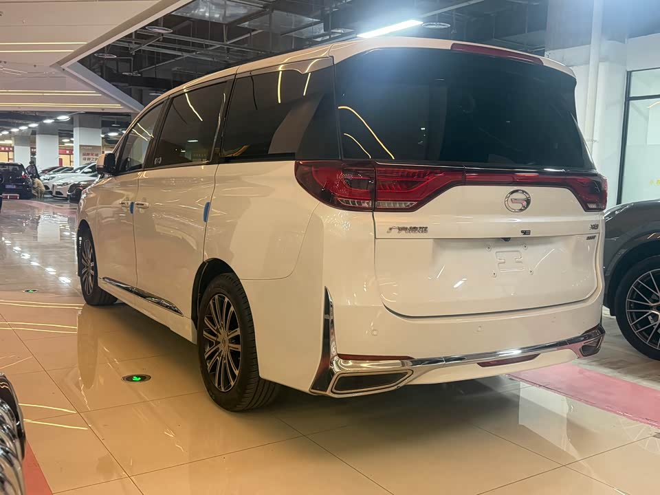 Trumpchi Trumpchi M8