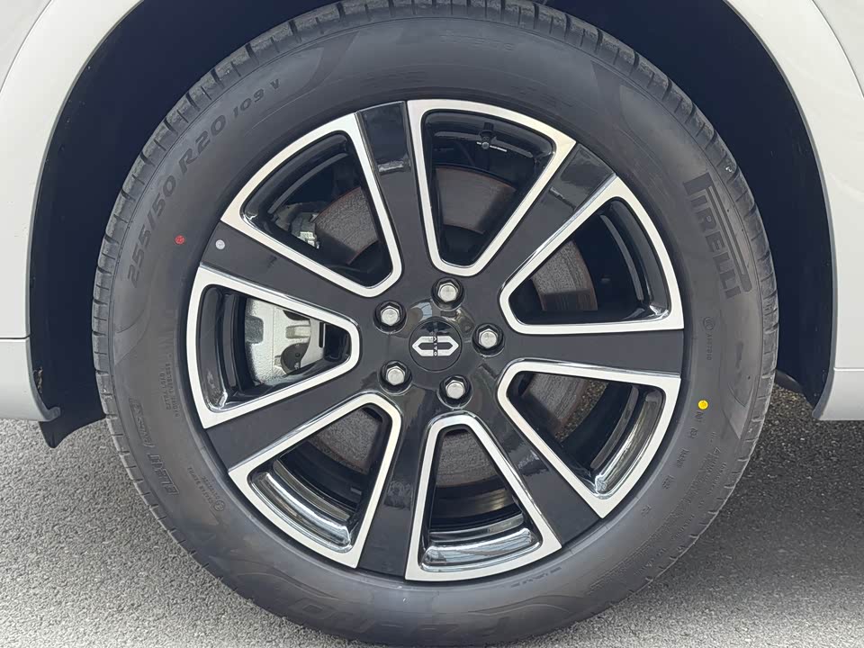 AITO Ask the world M7