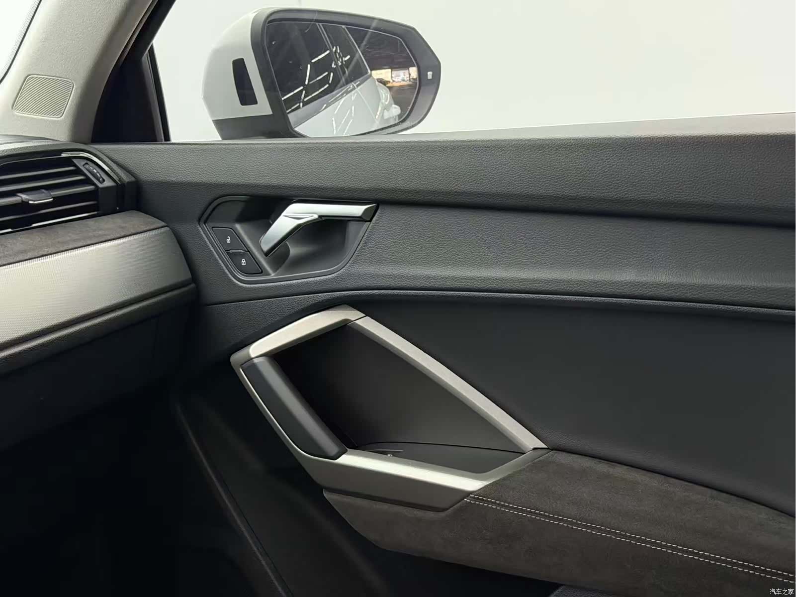 Audi Q3, 2021 14