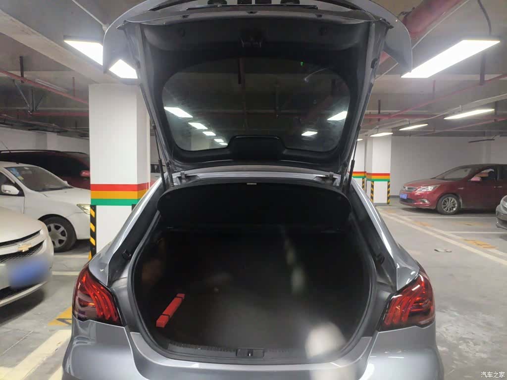 MG MG6, 2021 15