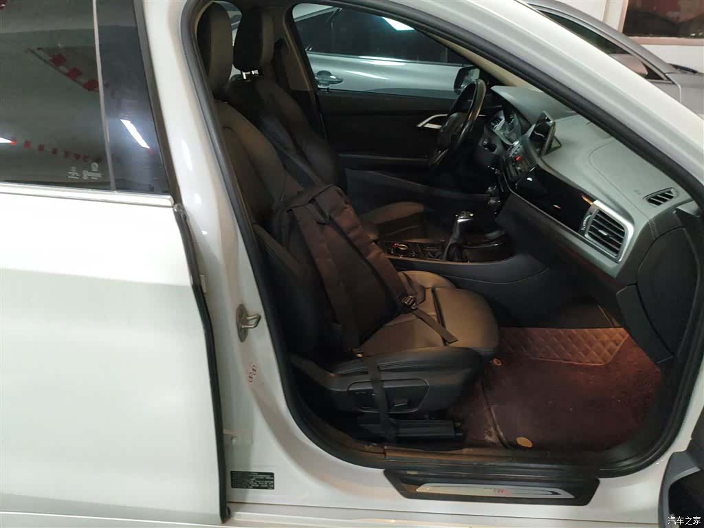BMW 1 Series, 2017 16