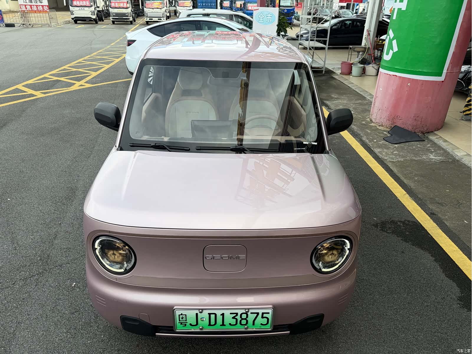 Geely Panda, 2023 3