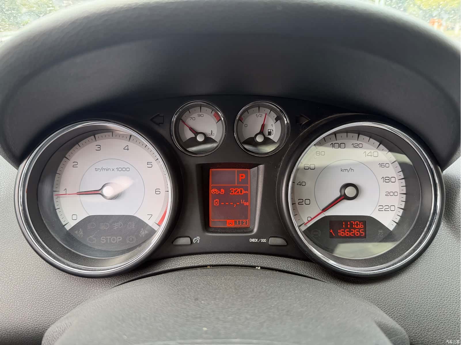 Peugeot 408, 2012 13