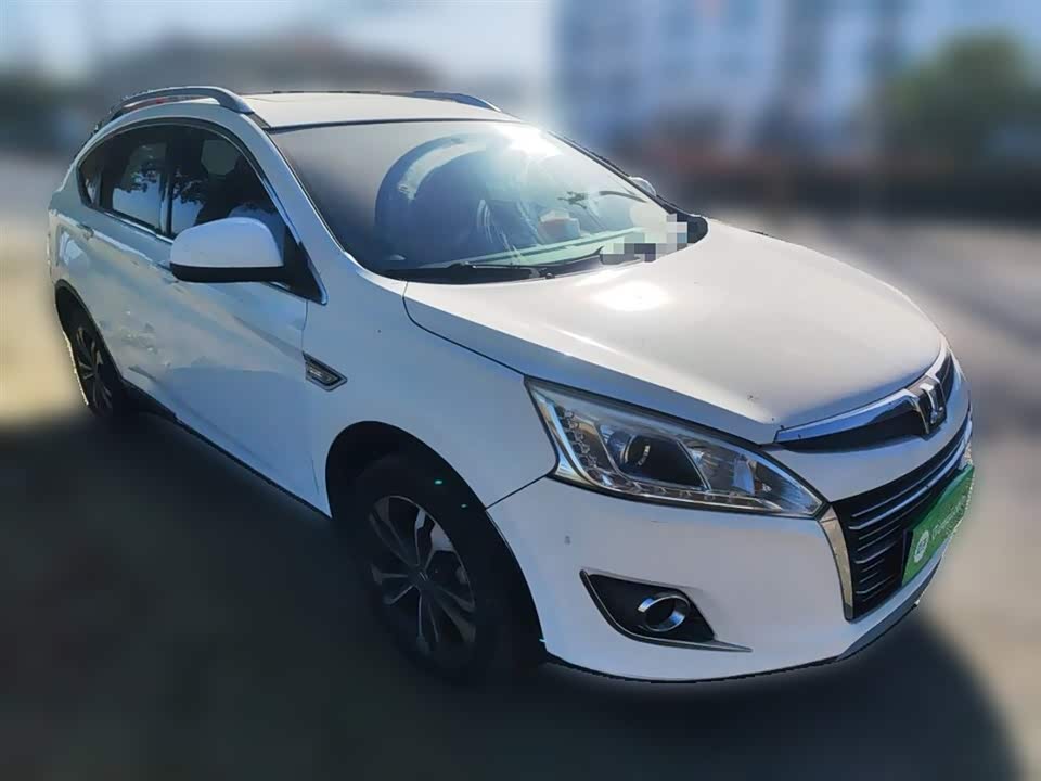 Luxgen Excellent 6 SUV