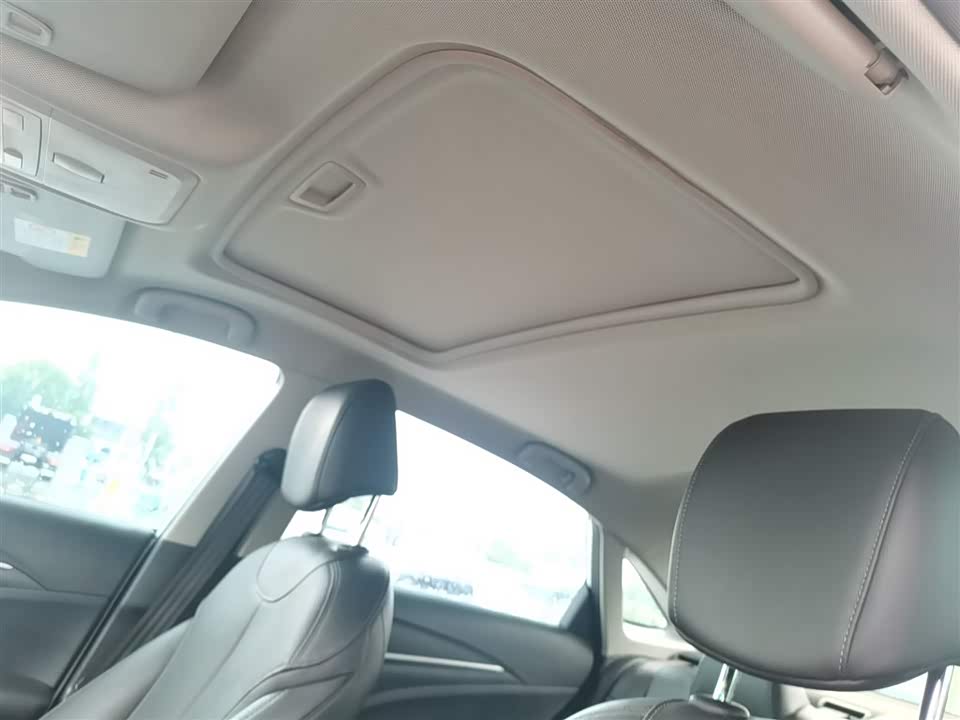 Buick Yinglang