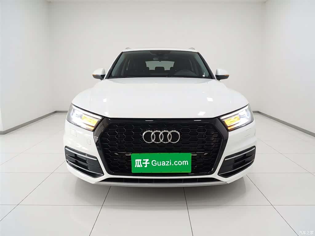Audi Q5L, 2019 3