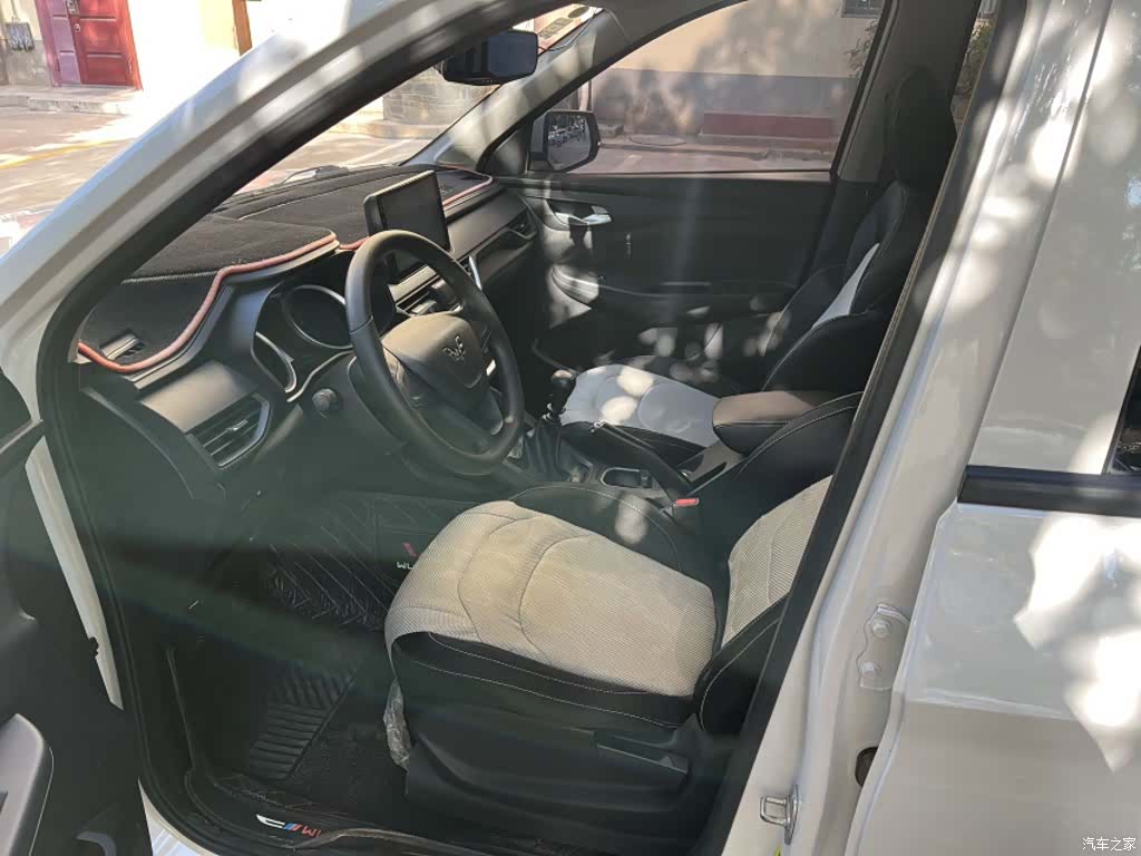 Wuling Hongguang, 2018 9