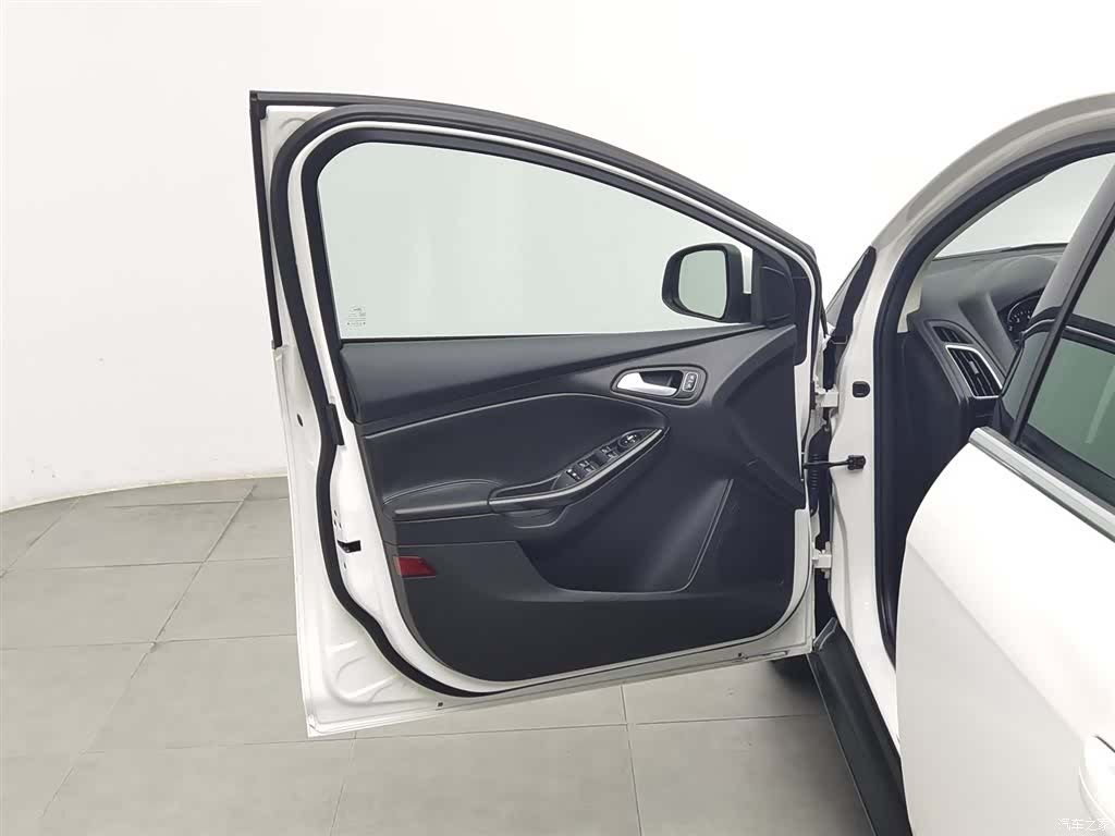 Ford Focus, 2018 8