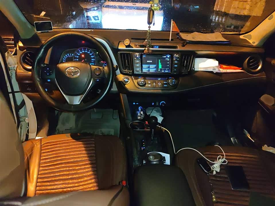 Toyota RAV4 Rongfang