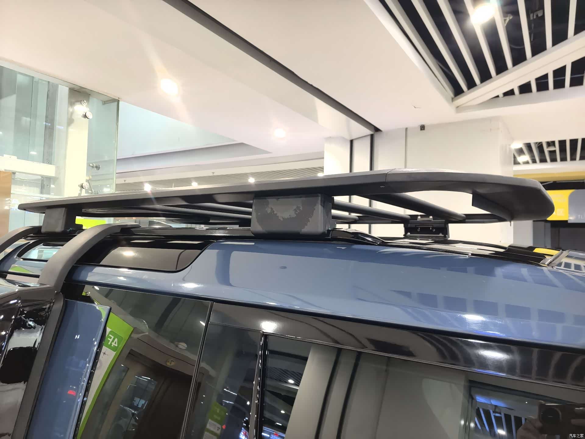 Land Rover Defender, 2022 15
