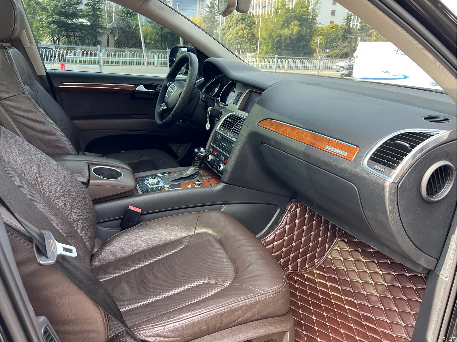 Audi Q7, 2015 26