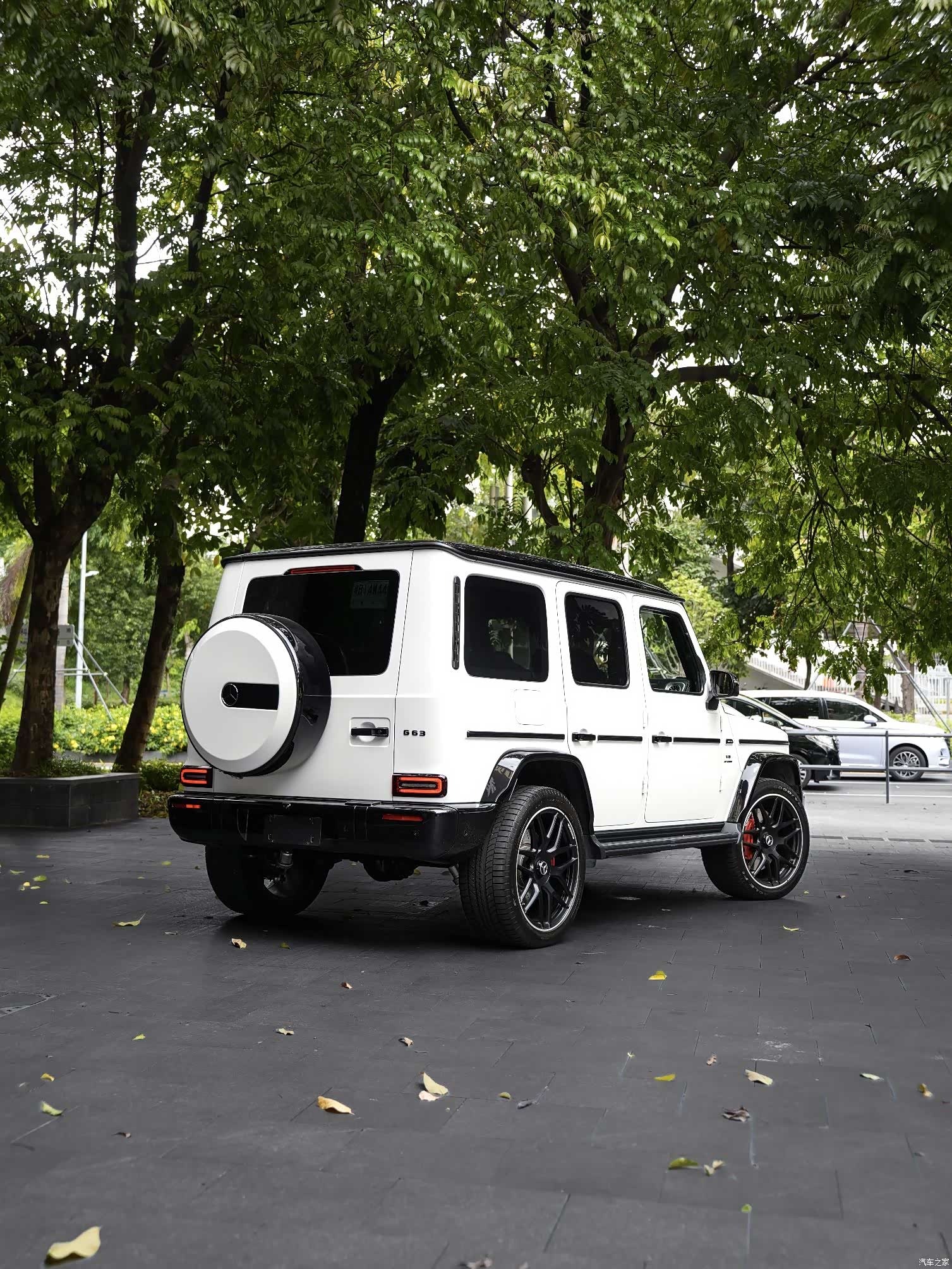 Mercedes-Benz G-Class, 2025 4