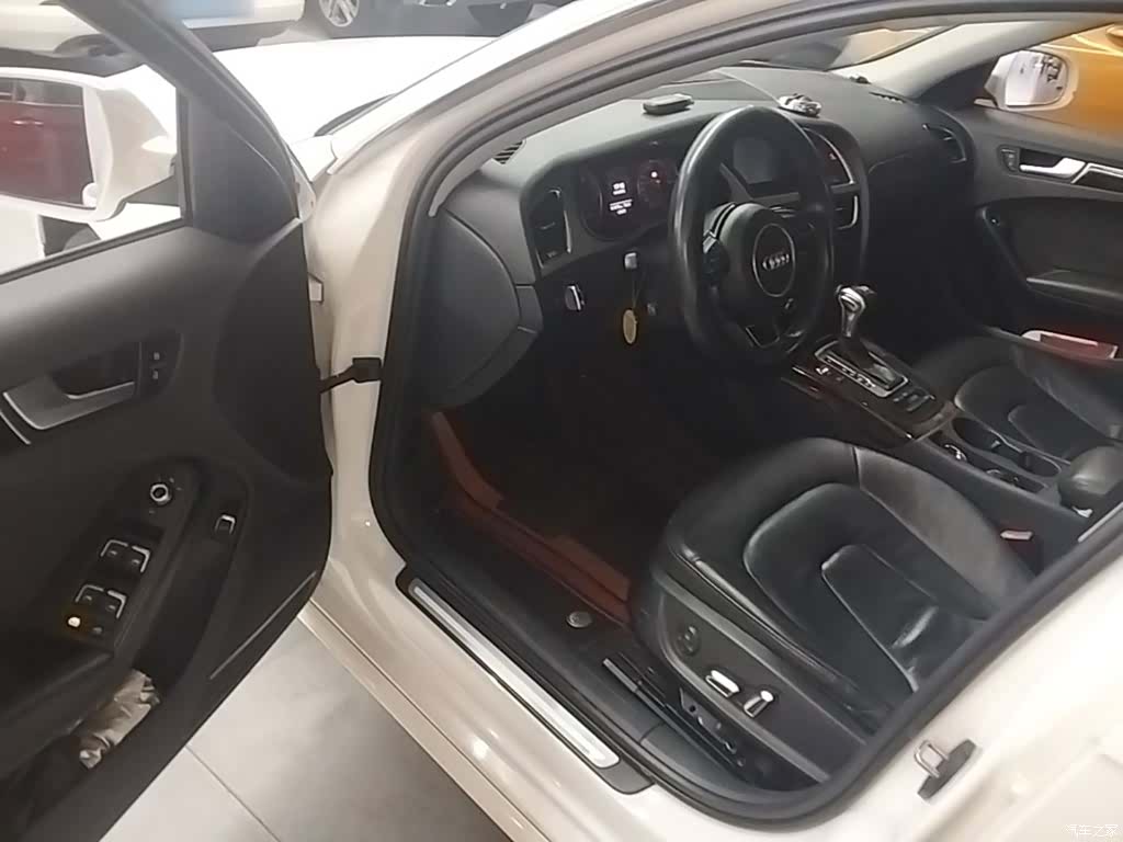 Audi A4L, 2014 12