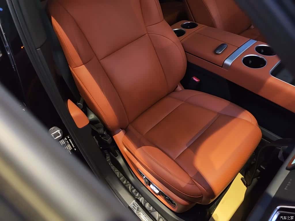 Li Auto L9, 2023 25