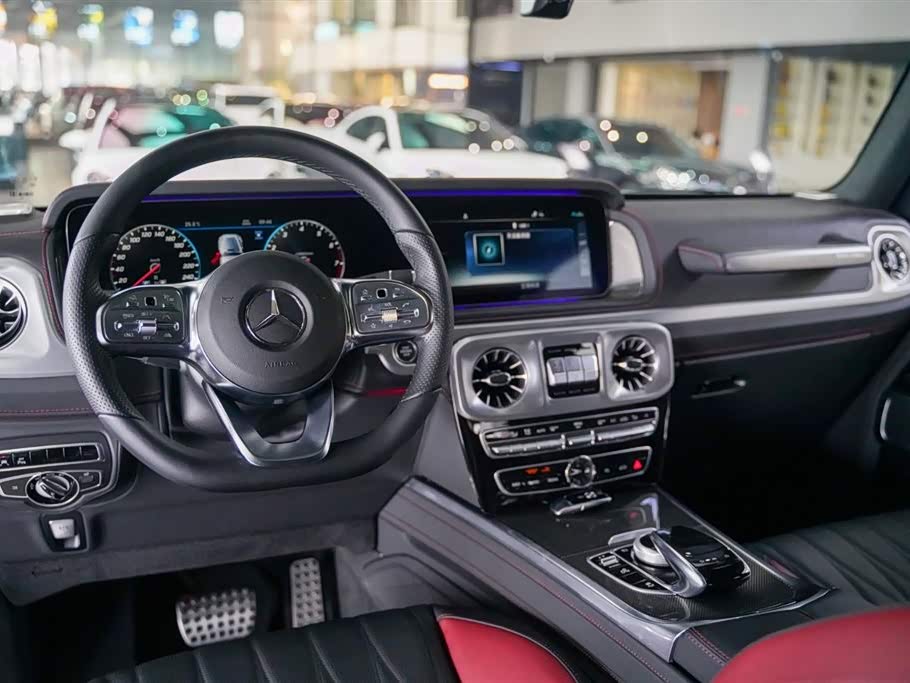 Mercedes-Benz G-class