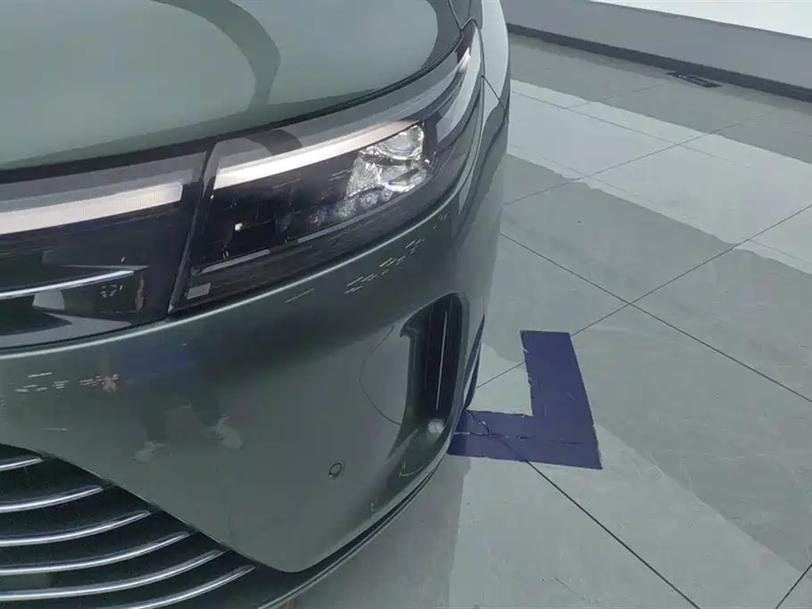 AITO Ask the world M7