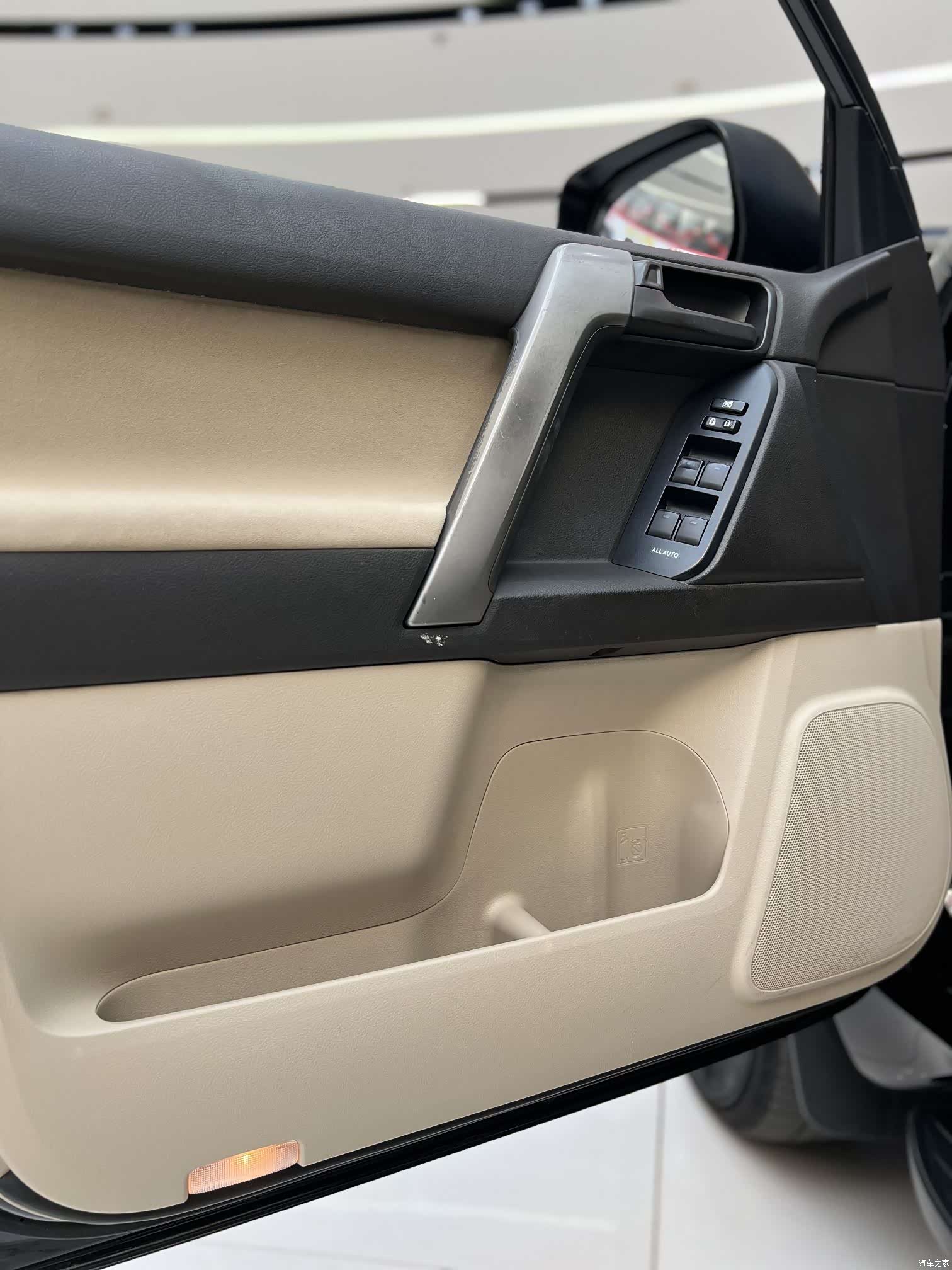 Toyota Prado, 2012 9