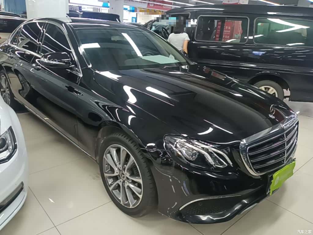 Mercedes-Benz E-Class, 2020 4