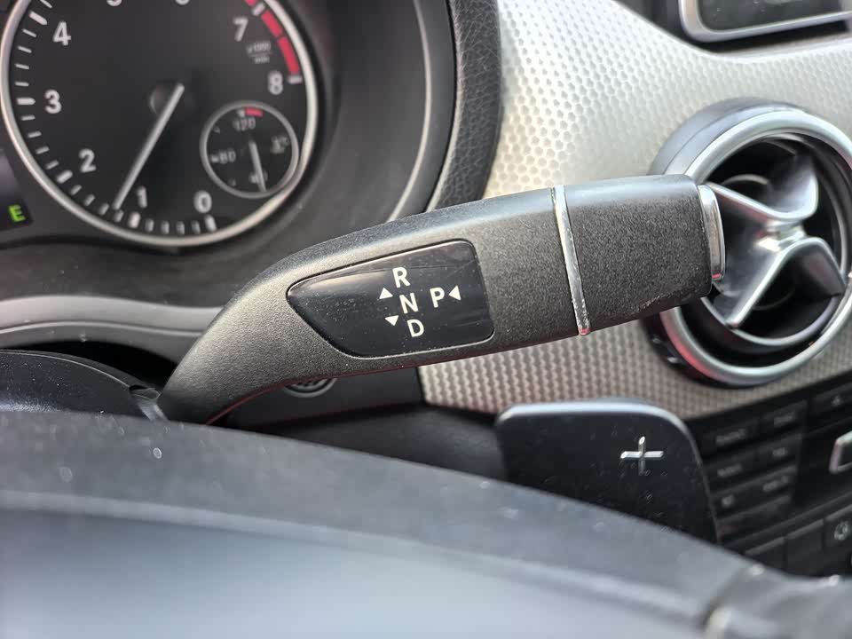 Mercedes-Benz Class B