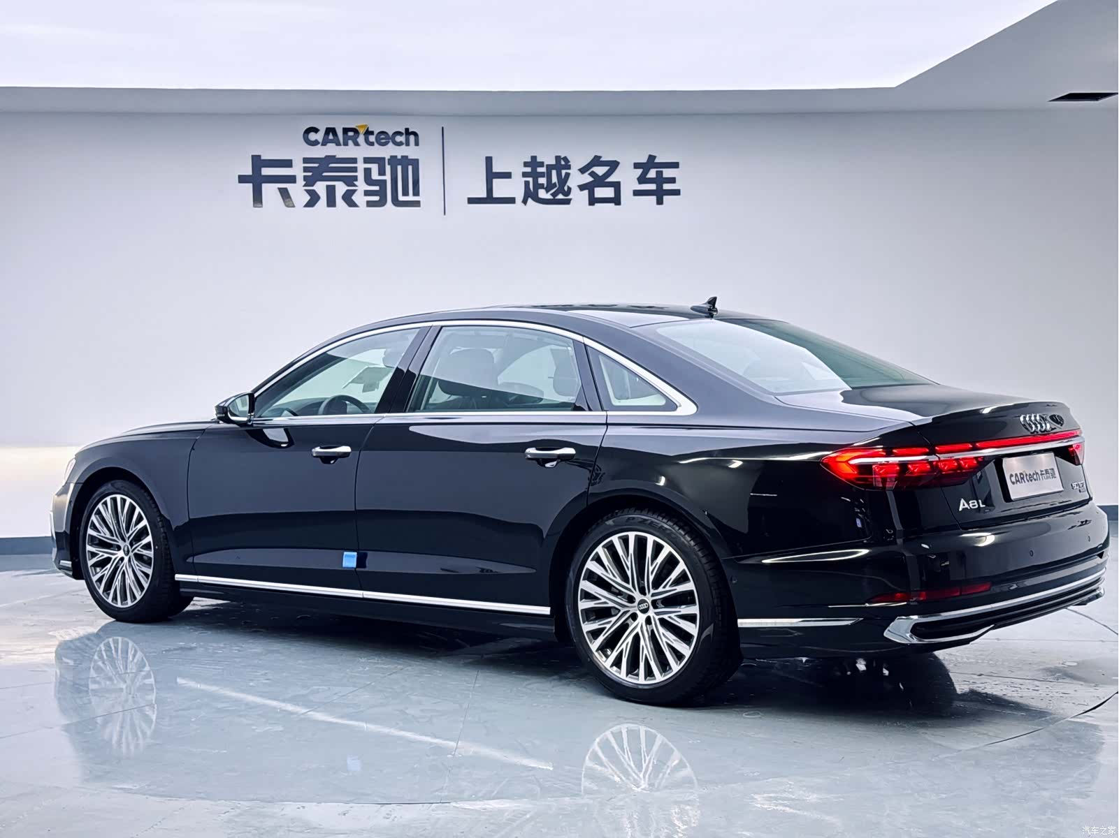 Audi A8L, 2025 7