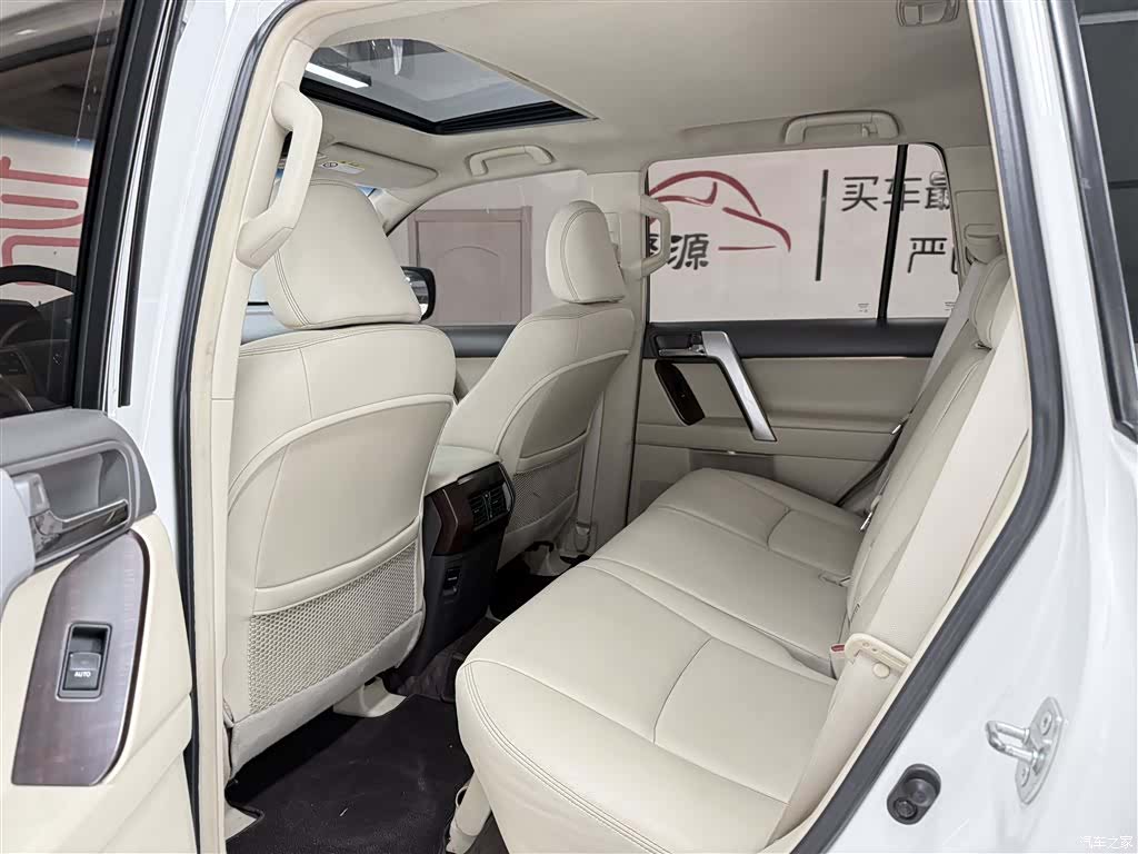 Toyota Prado, 2014 9