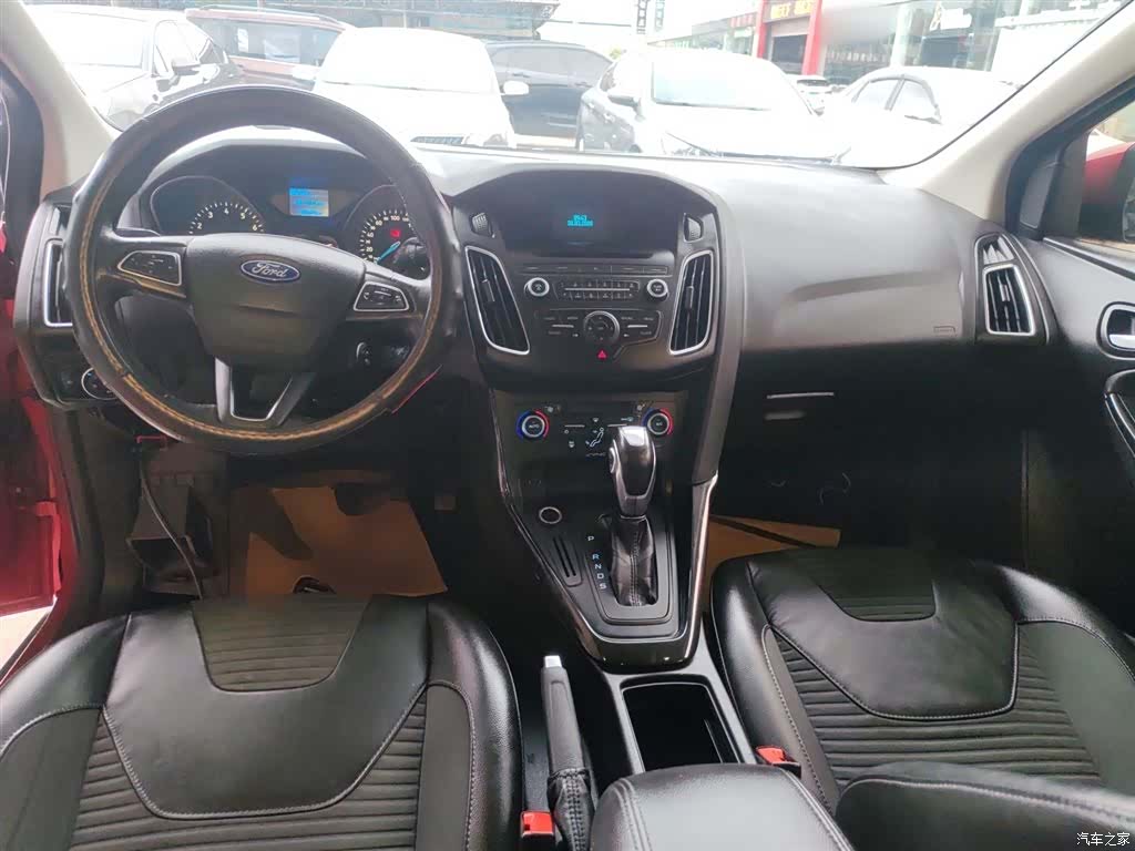 Ford Focus, 2016 10