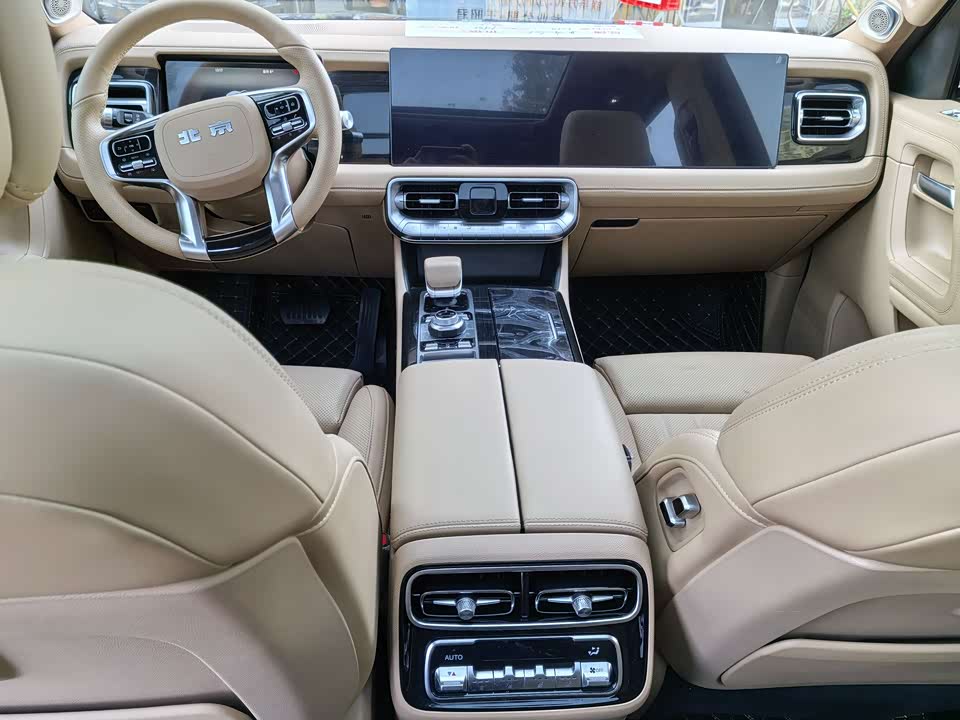 Beijing BJ60 Thunder