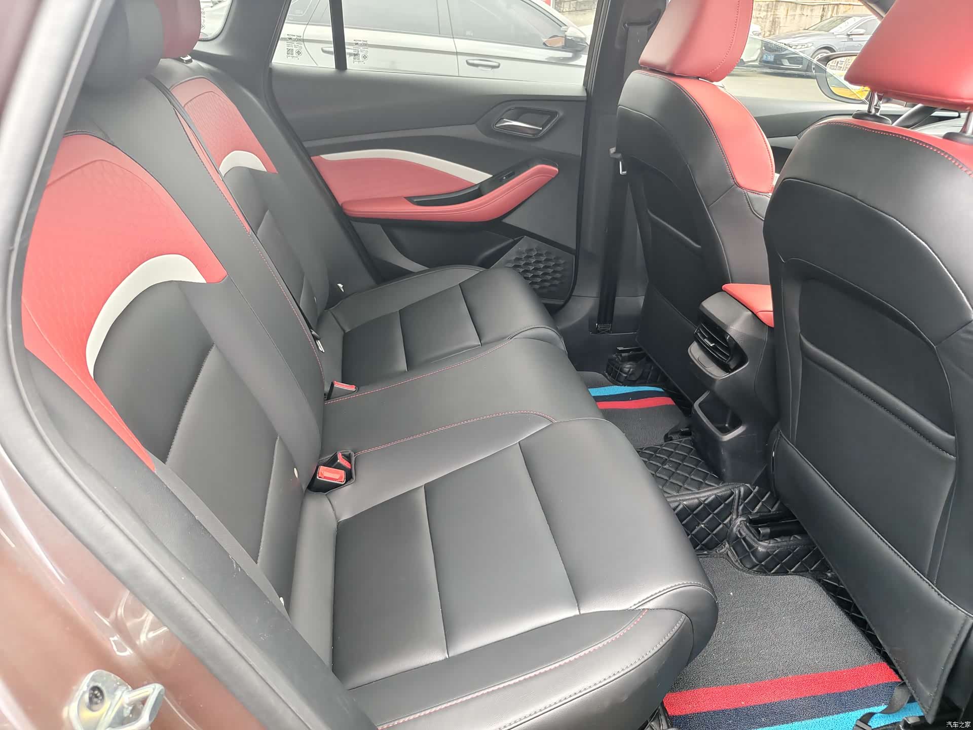 MG MG5, 2023 10