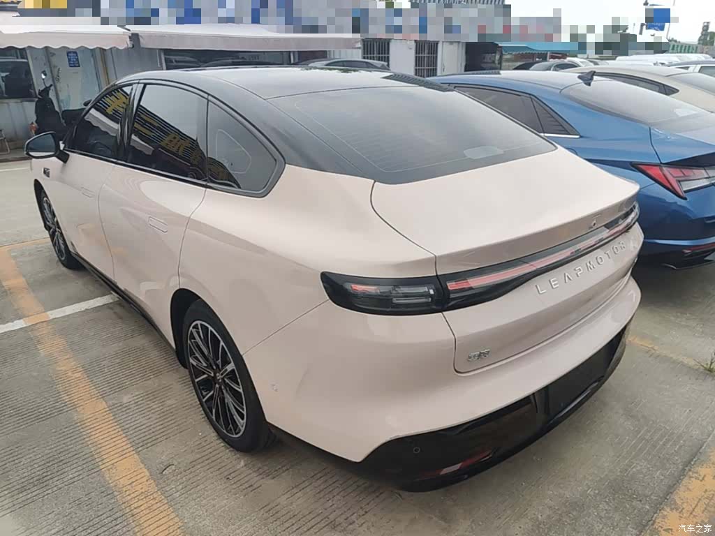 Leapmotor B01, 2025 все фото