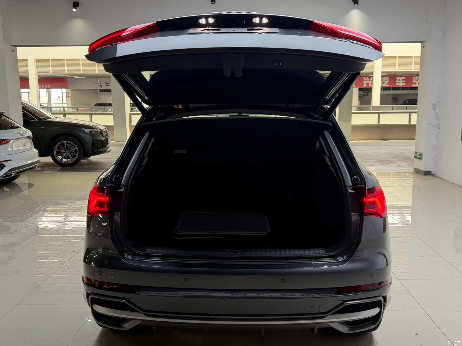 Audi Q3, 2023 23