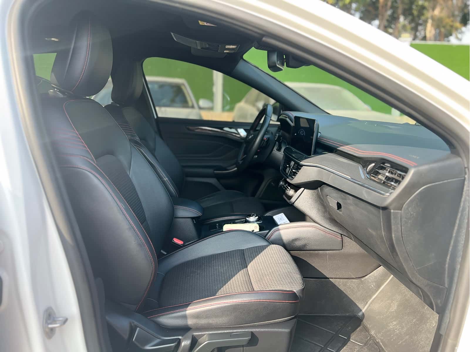 Ford Focus, 2021 10