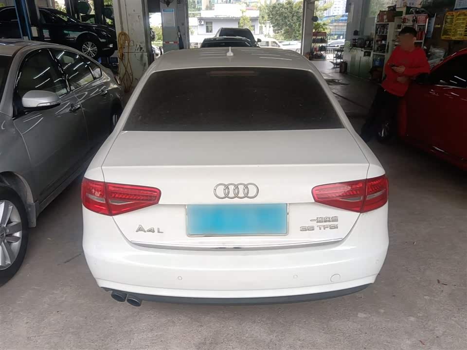 Audi A4L
