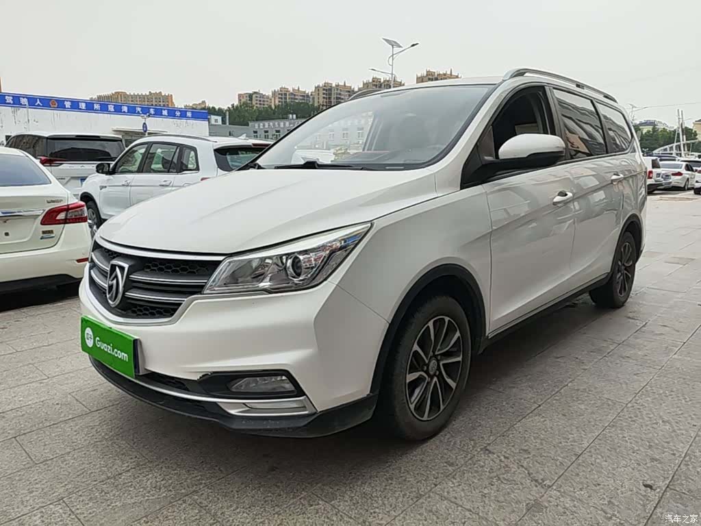 Wuling 730, 2021 1