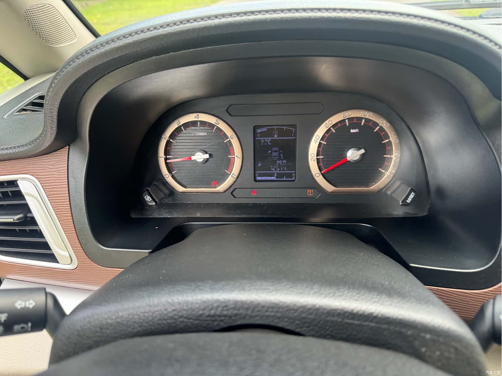 DongFeng M5L, 2021 17